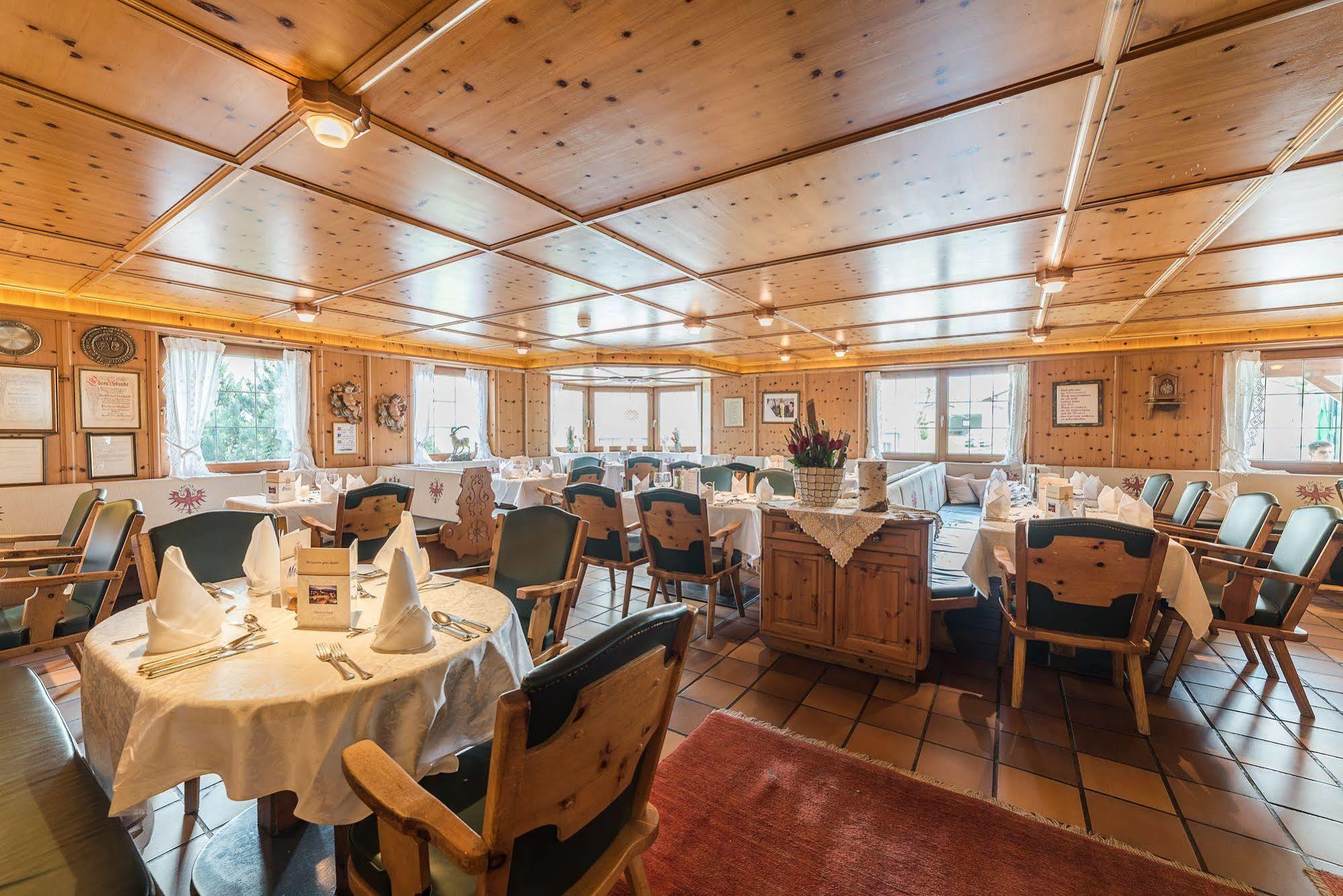 Wohlfuehlhotel Schiestl 4*