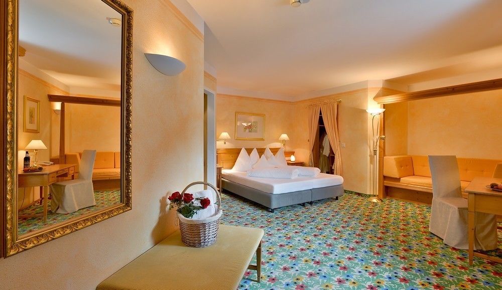 Hotel Wohlfuehlhotel Schiestl 4*