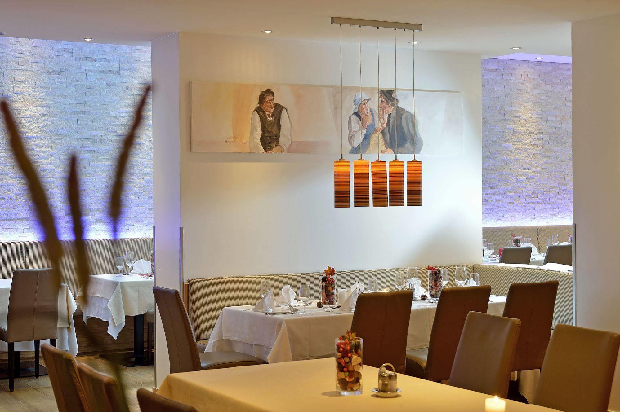 Hotel Wohlfuehlhotel Schiestl Fügen